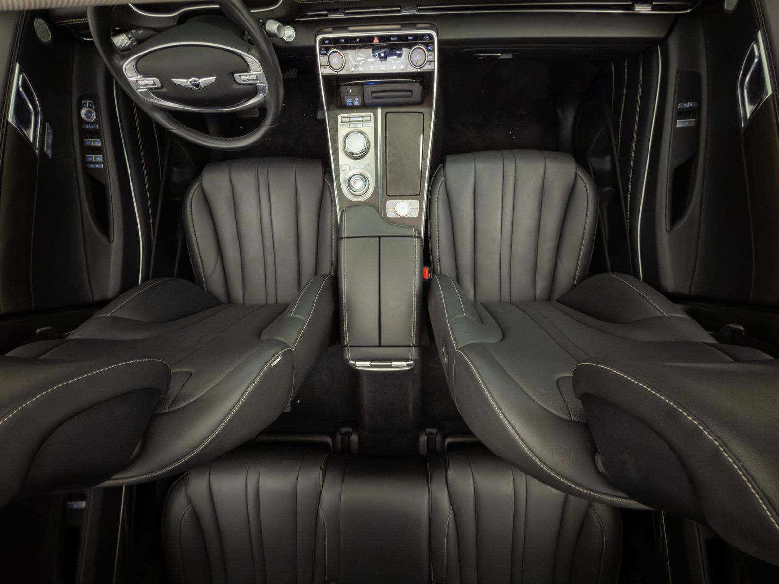 2024 GENESIS GV80 Standard - Photo 13
