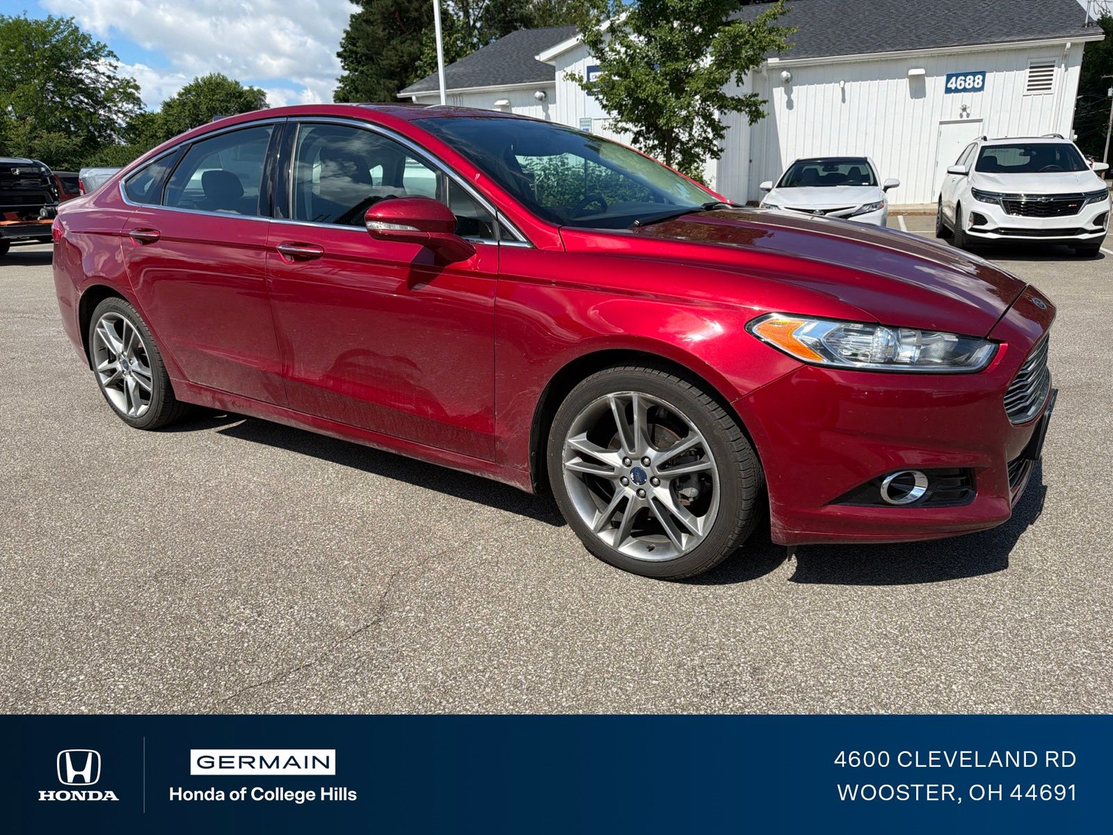 Used 2016 Red Ford Titanium image 3