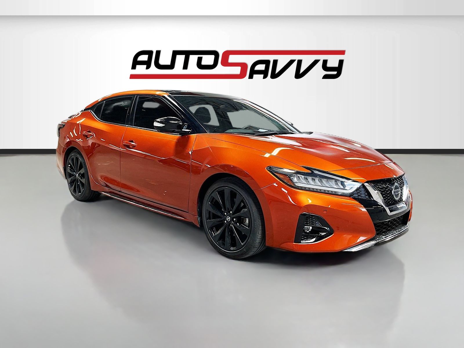2021 Nissan Maxima SR's photo