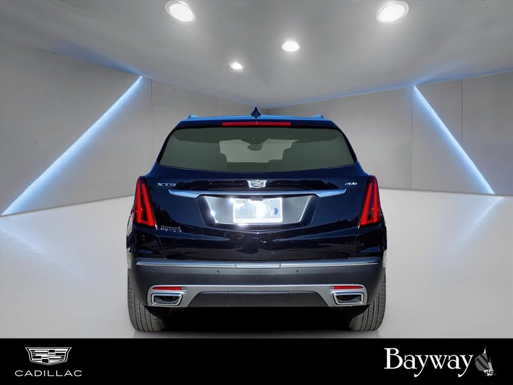 2025 Cadillac XT5 Premium Luxury - 4