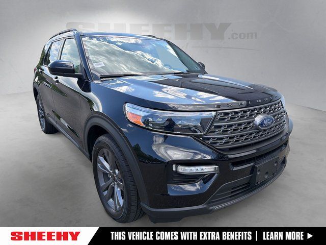 2022 Ford Explorer XLT 4WD's photo