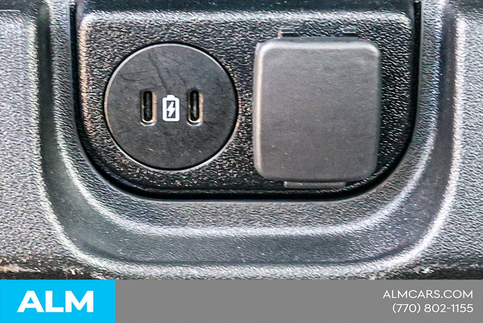 Used 2025 Black Ford XLT image 45