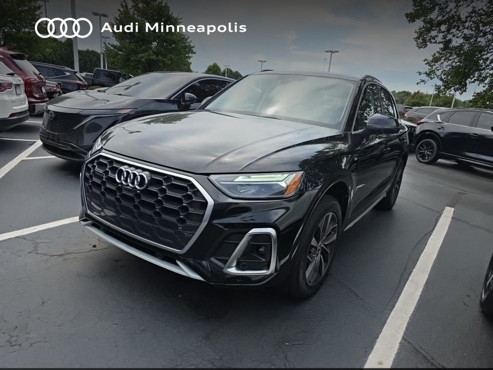 Mythos Black Metallic 2024 Audi Q5 SUV / Crossover All-Wheel Drive 7-Speed Automatic