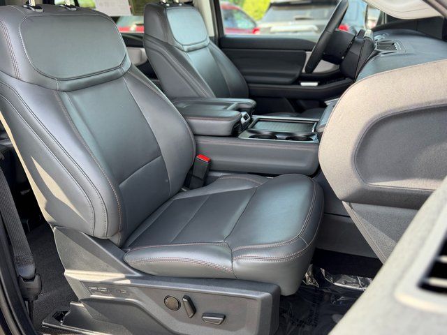 Certified Used 2025 Agate Black Metallic Ford Active image 29