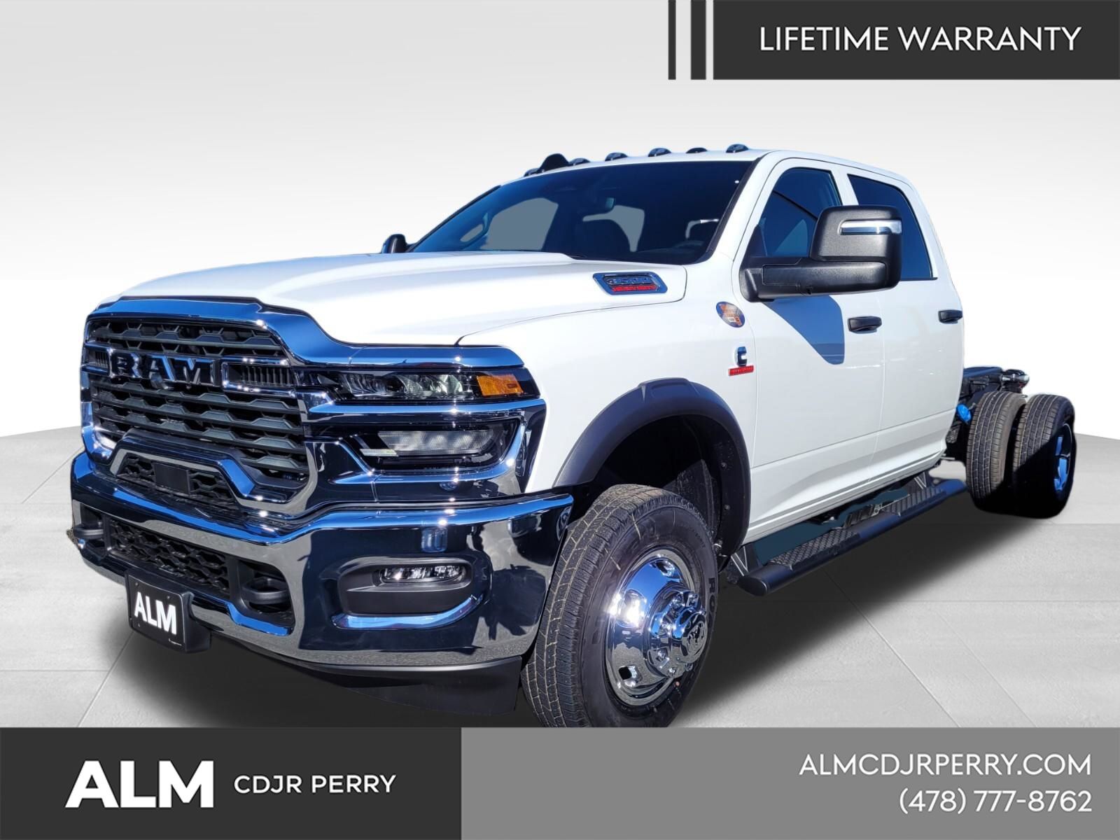 Bright White Clearcoat 2026 RAM 3500 Chassis Tradesman Crew Cab LB DRW 4WD Pickup Truck Four-Wheel Drive 8-Speed Automatic