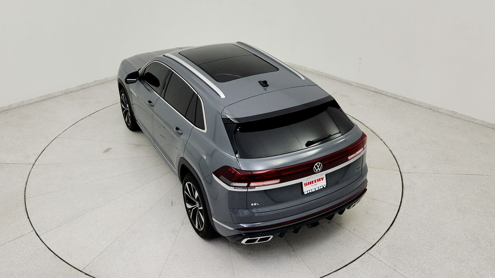 Used 2025 Gray Volkswagen 2.0T SEL Premium R-Line image 18