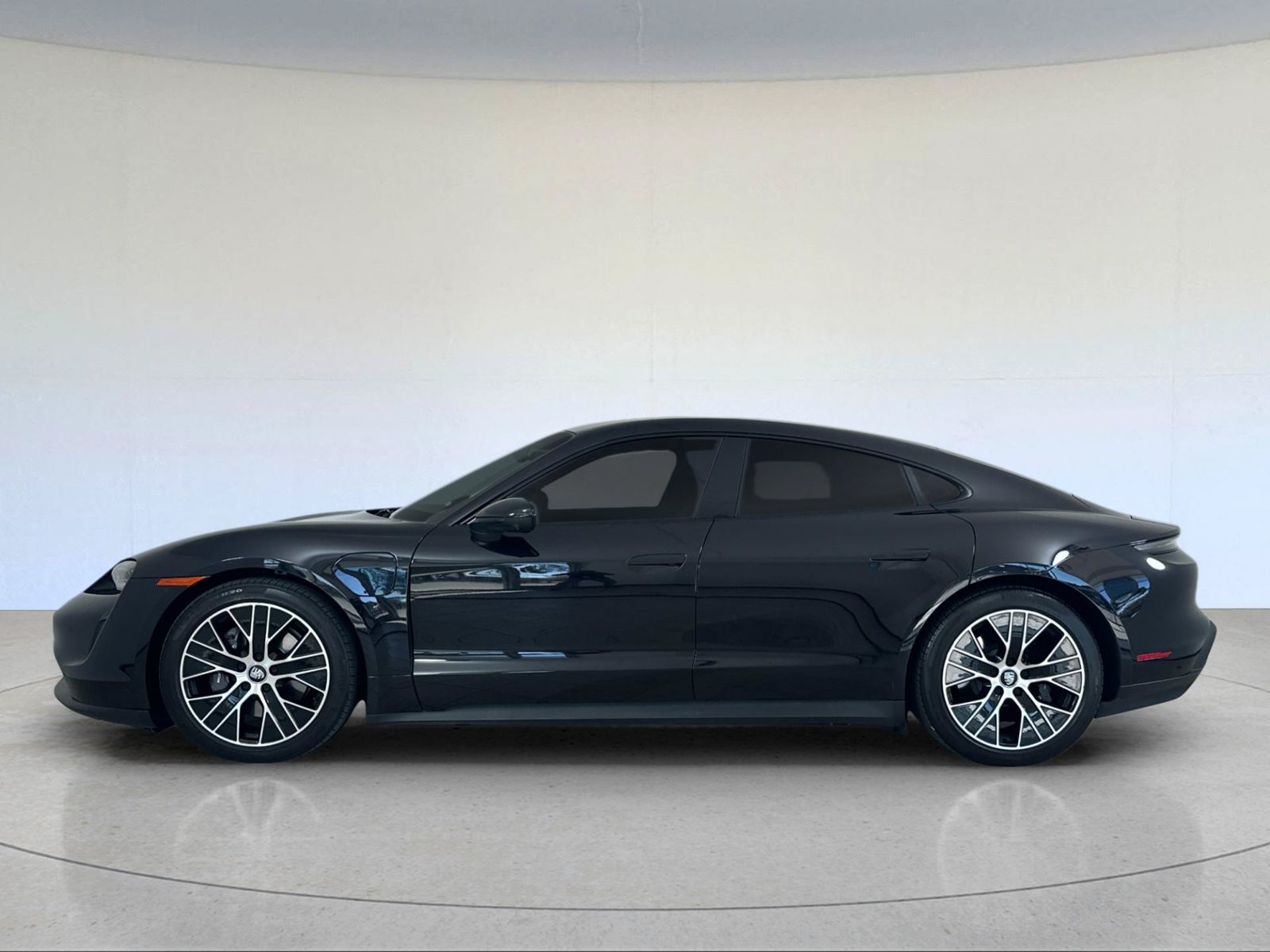 2024 Porsche Taycan Base — full photo 2 of 29
