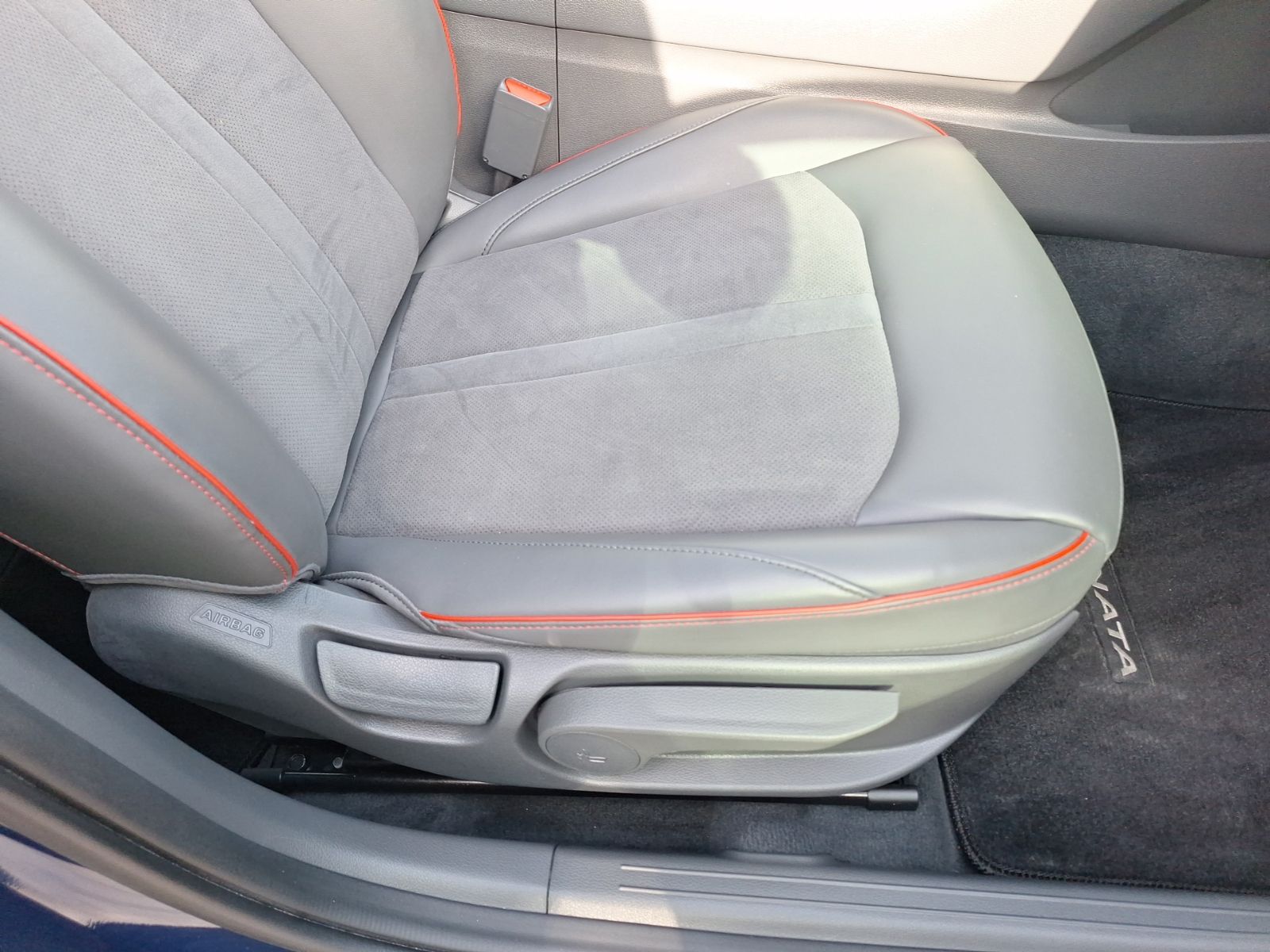 car-gallery-34