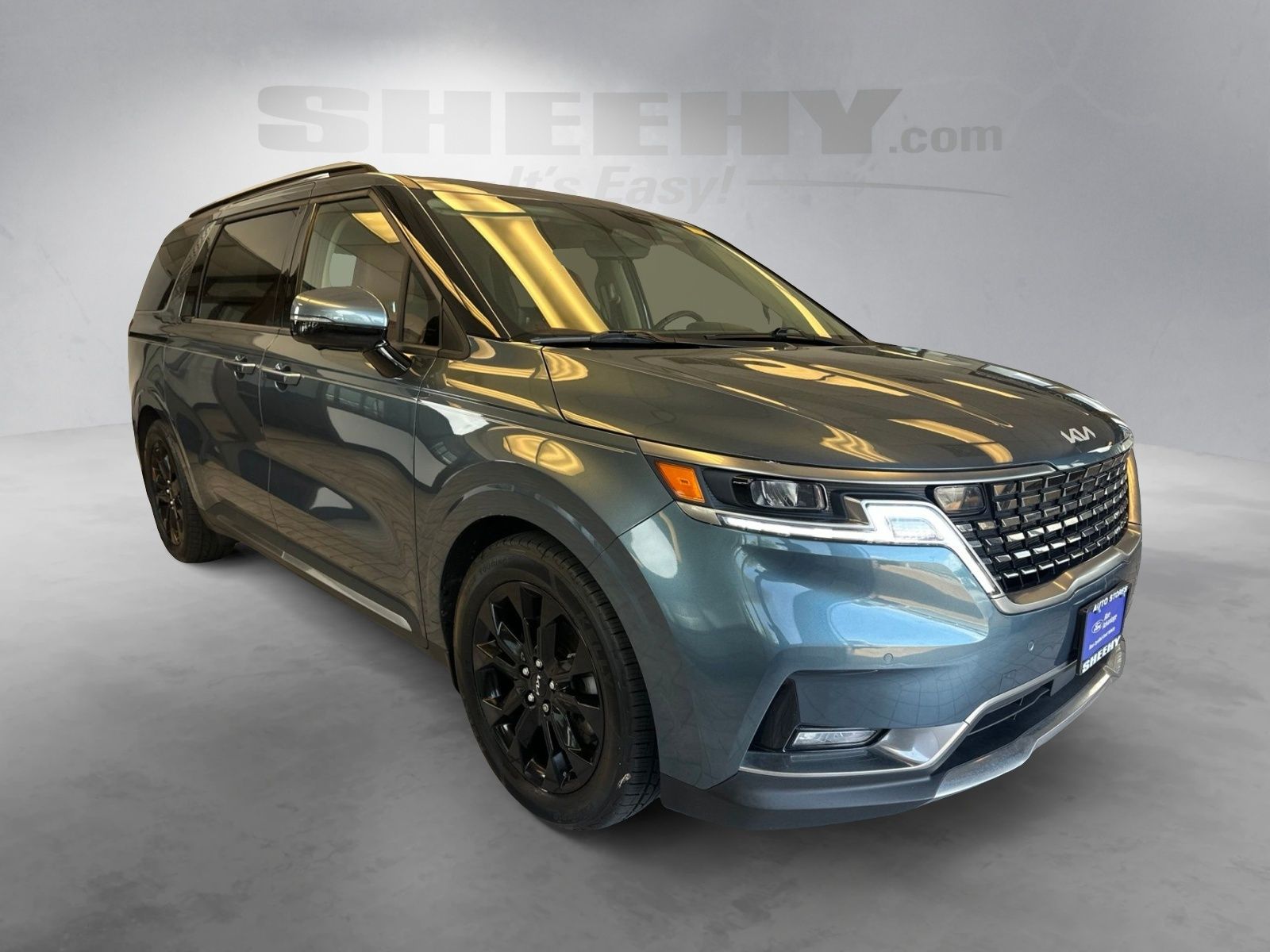 Used 2024 Blue Kia SX image 2