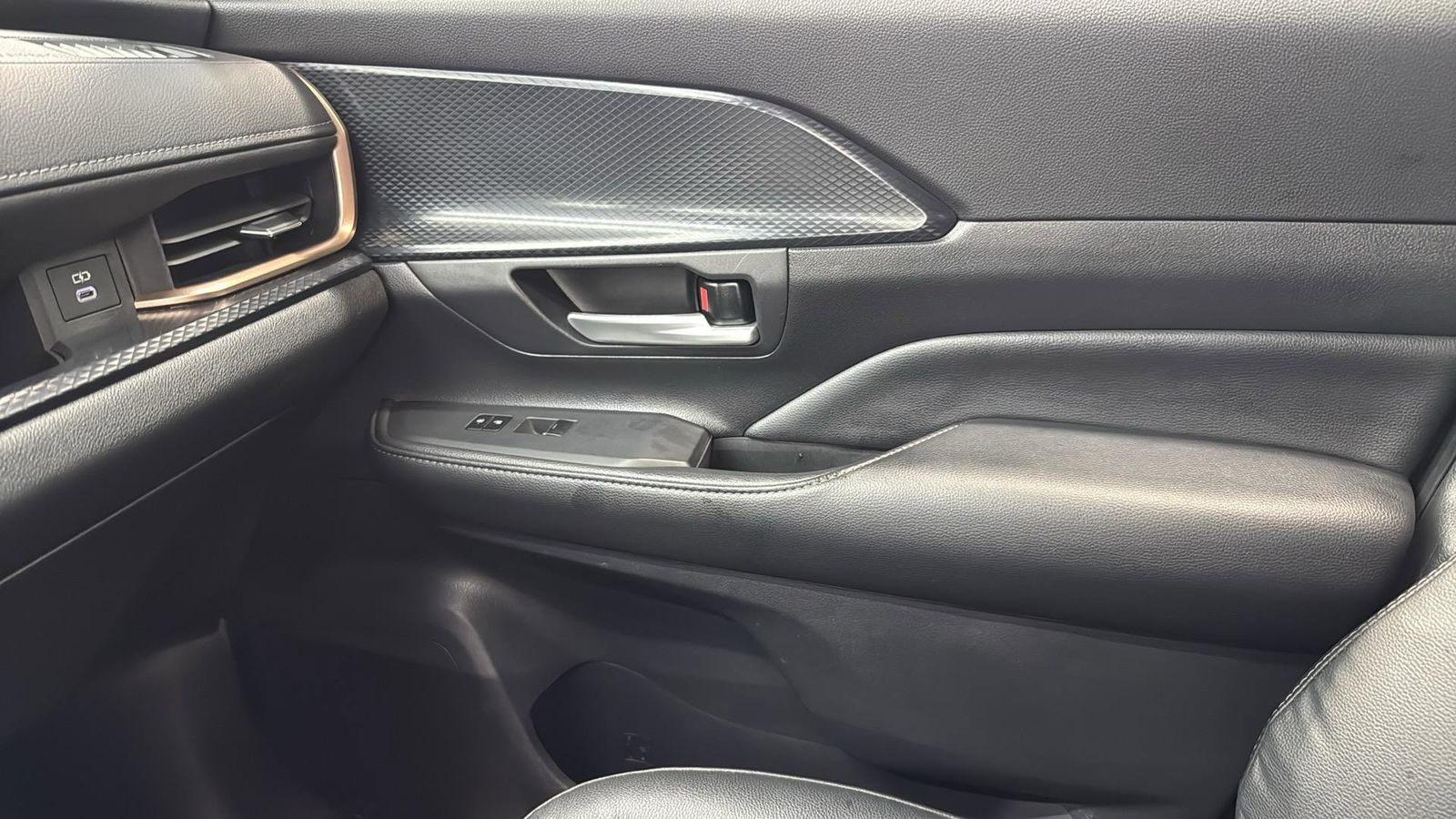 Used Car 2024 Toyota Grand Highlander Hybrid  For Sale Under $60,000 In Austin, Texas