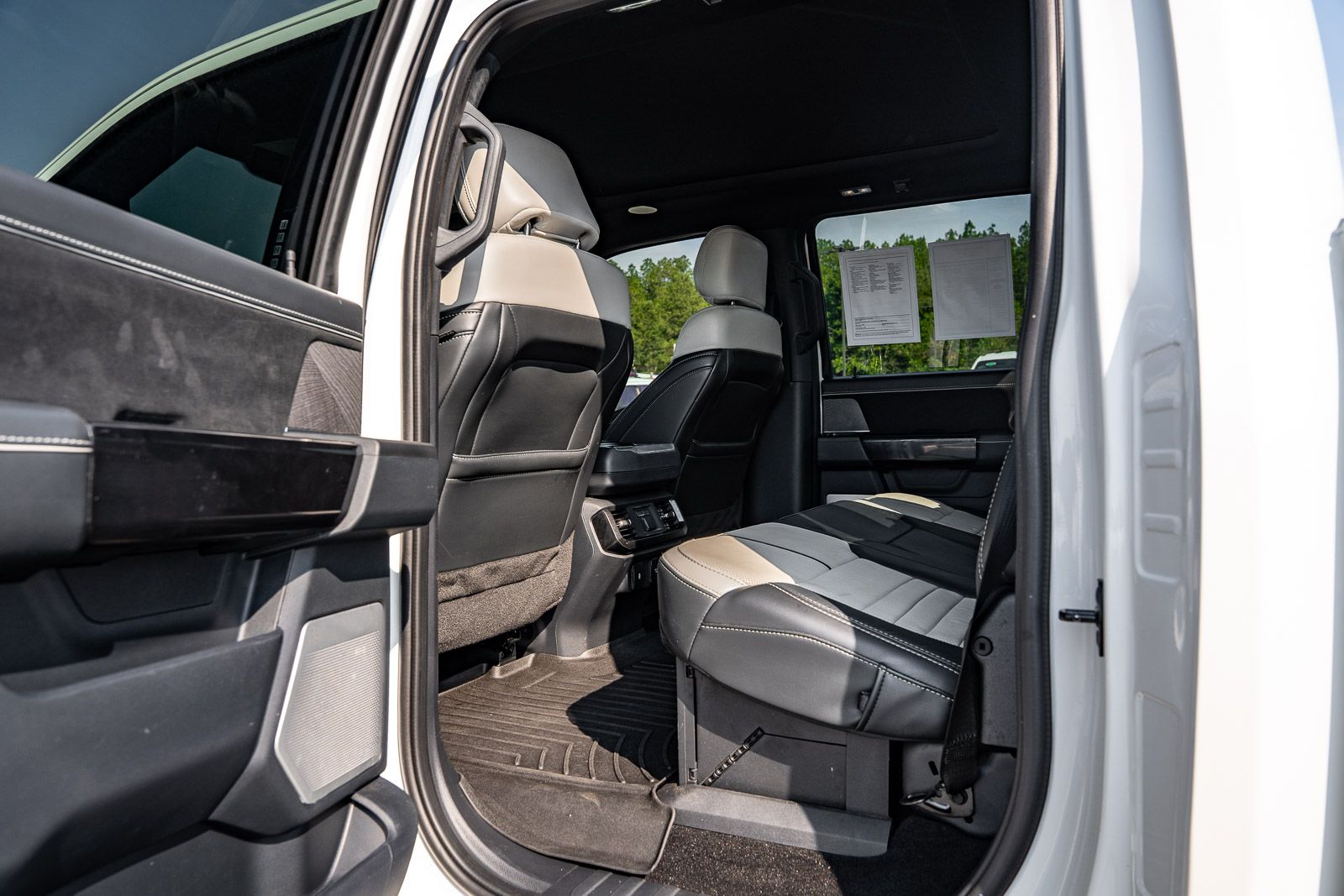 Used 2022 Ford F-150 Lightning Truck