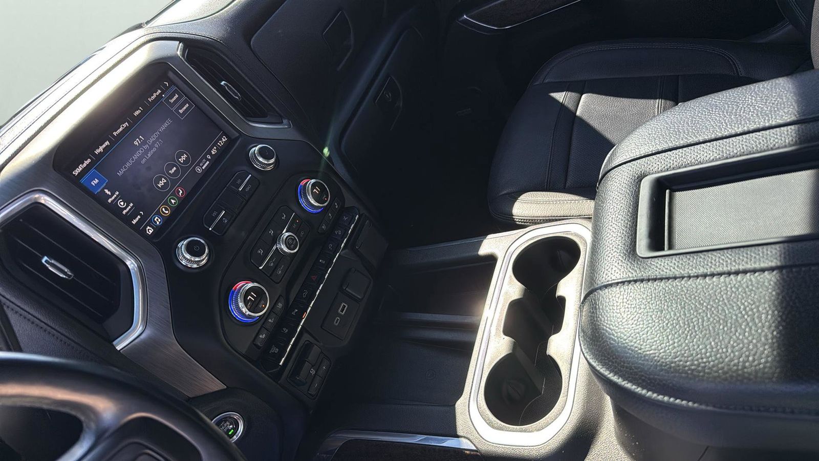 Used Car 2022 Gmc Sierra 2500hd  Denali For Sale Under $60,000 In Austin, Texas