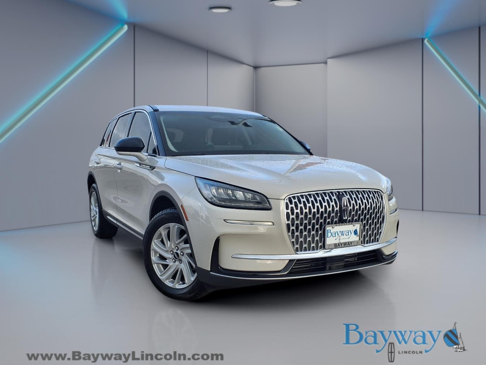 Pearl Metallic 2024 Lincoln Corsair Premiere FWD SUV / Crossover Front-Wheel Drive 8-Speed Automatic