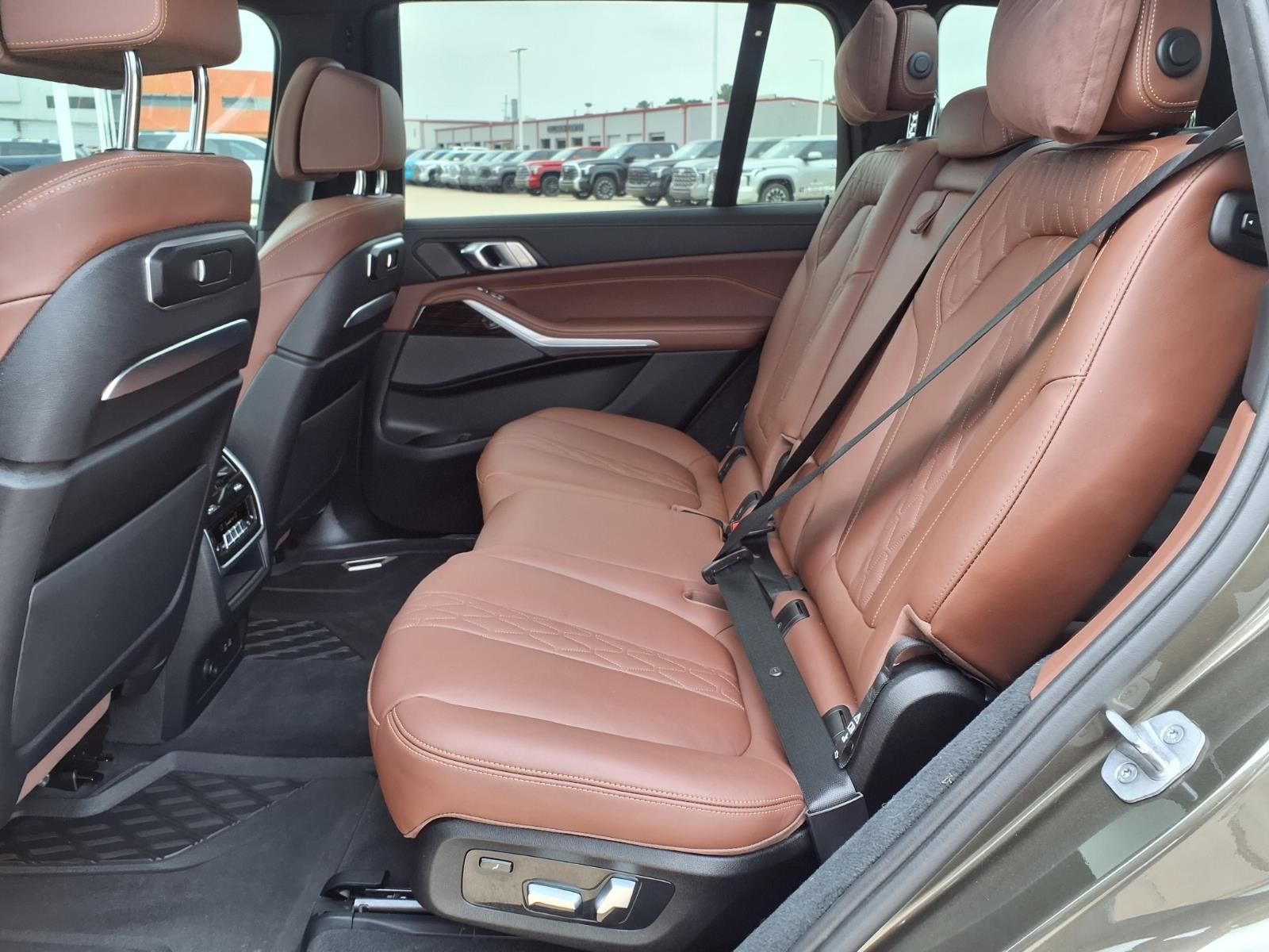 2024 BMW X7 M60i Green at Westside Lexus