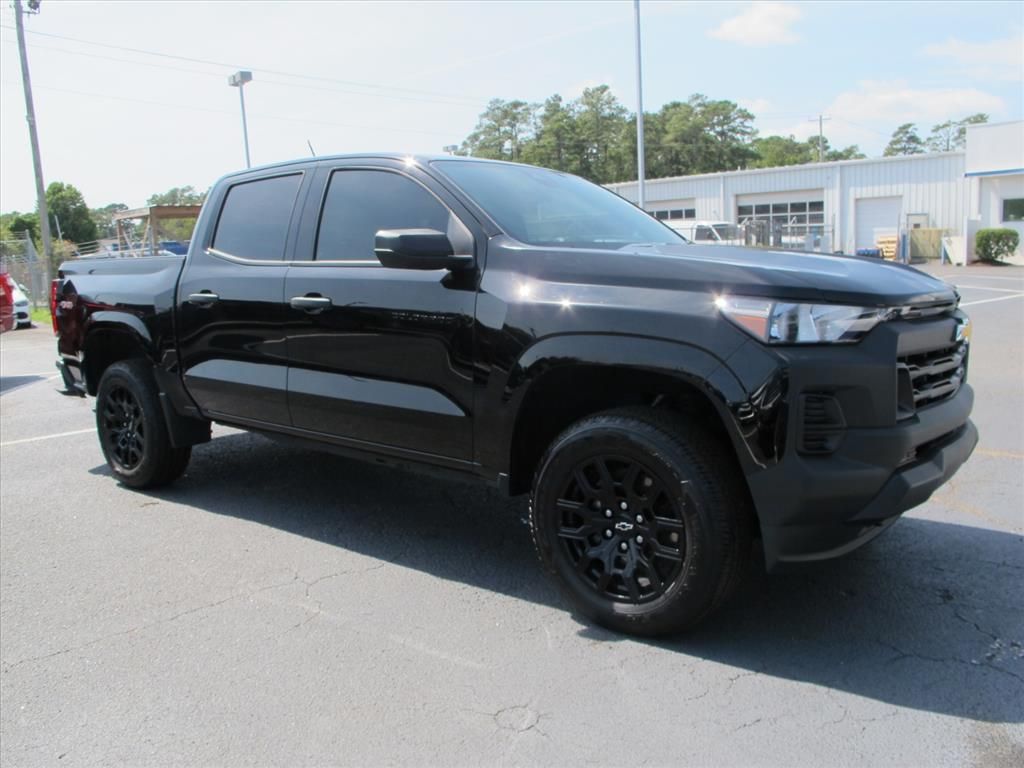2025 Chevrolet Colorado Work Truck Crew Cab 4WD