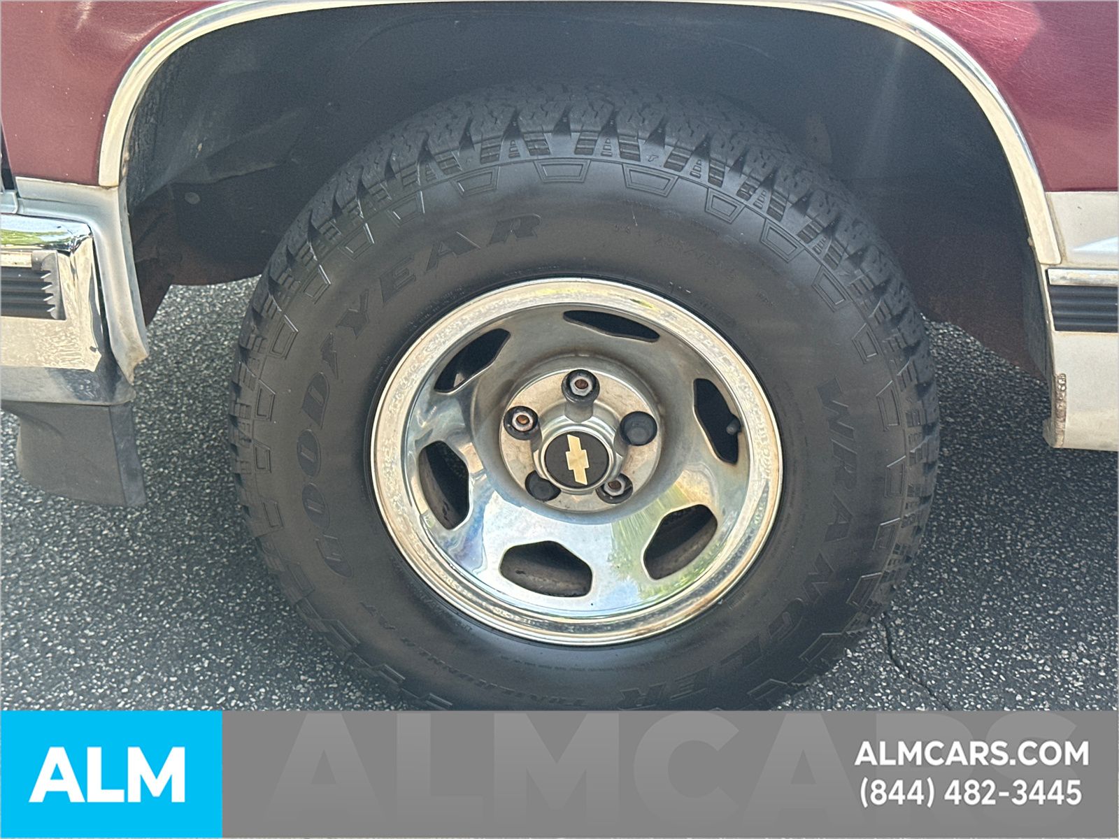 Used 1994 Red Chevrolet Base image 12