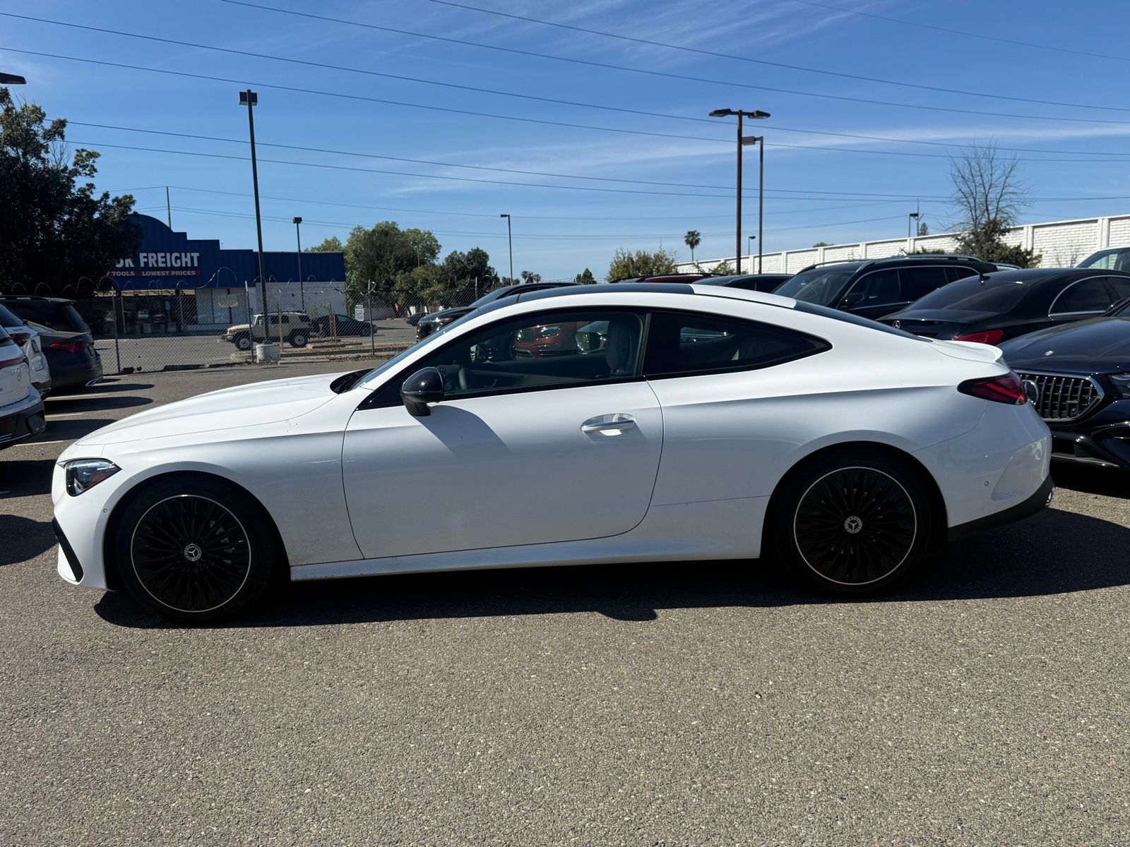 View vehicle photo 2