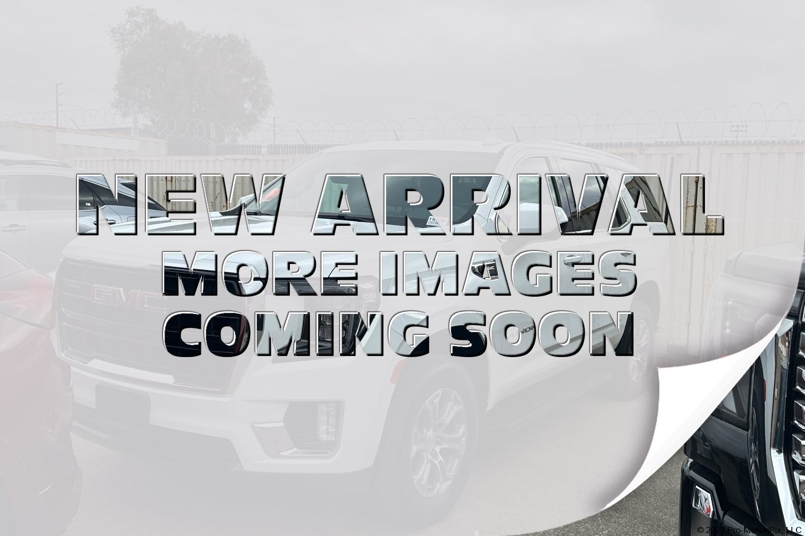 2022 GMC Yukon SLE RWD