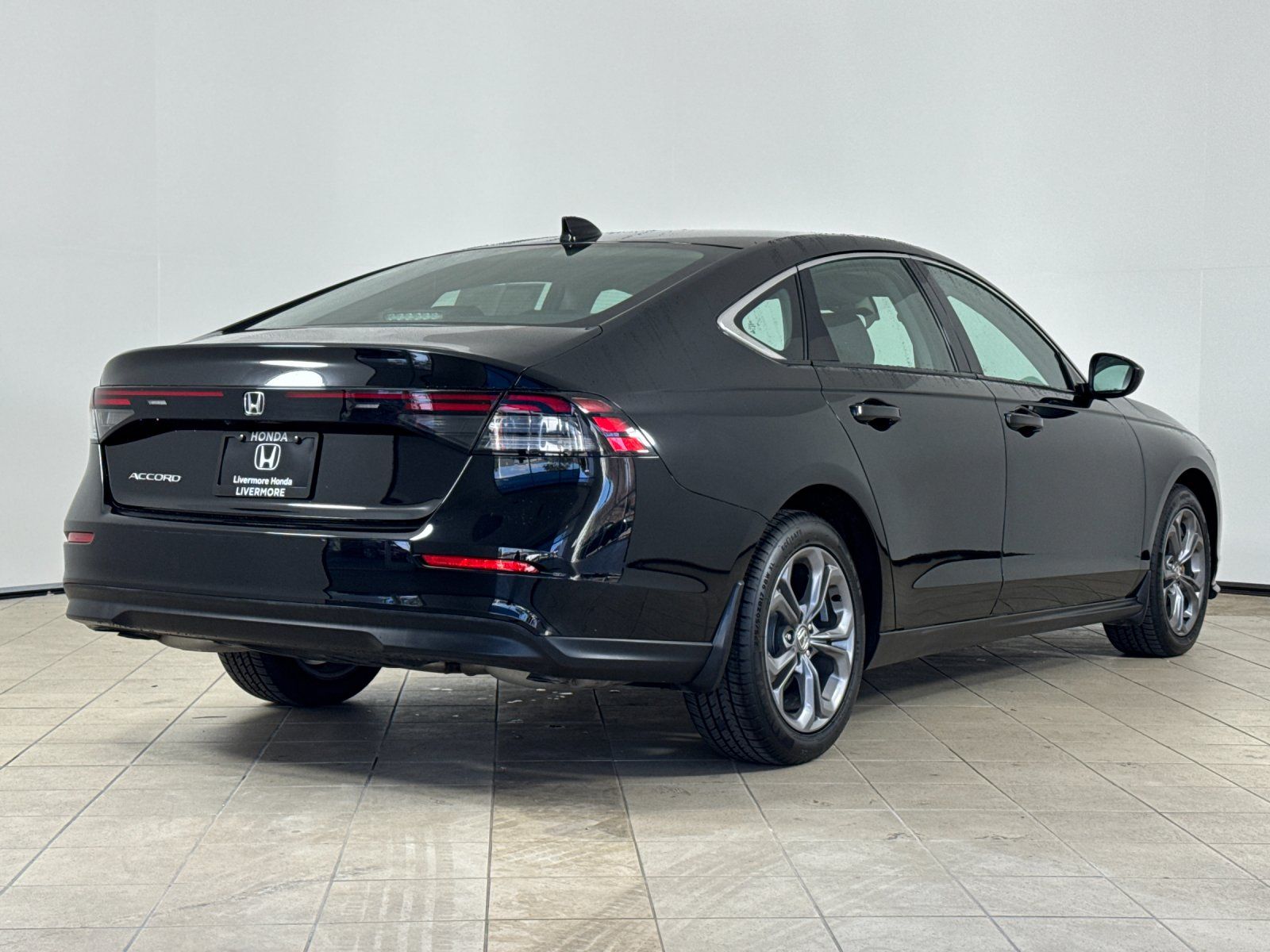2024 Honda Accord EX — foto completa 6 de 27