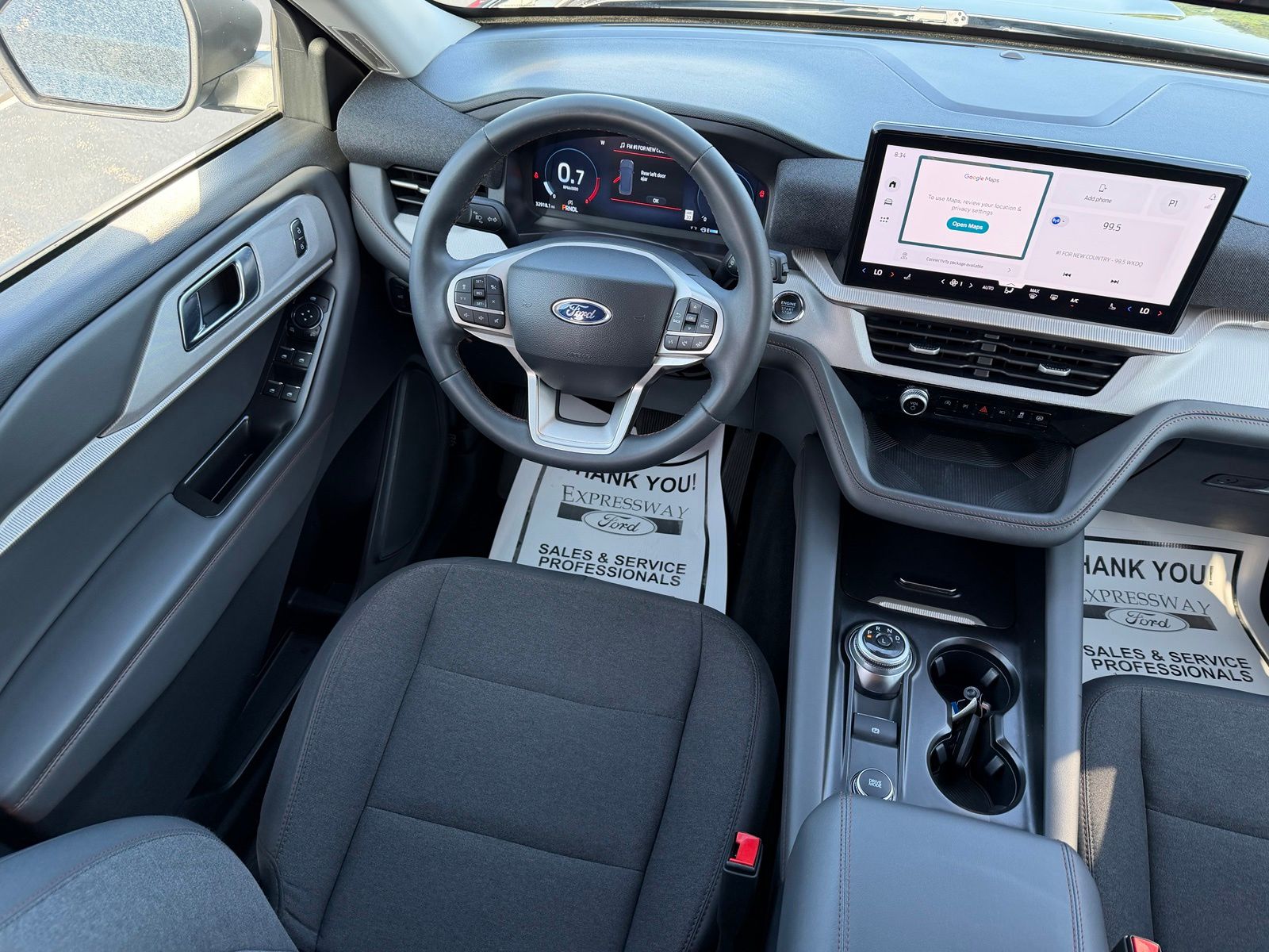 2025 Ford Explorer image 16