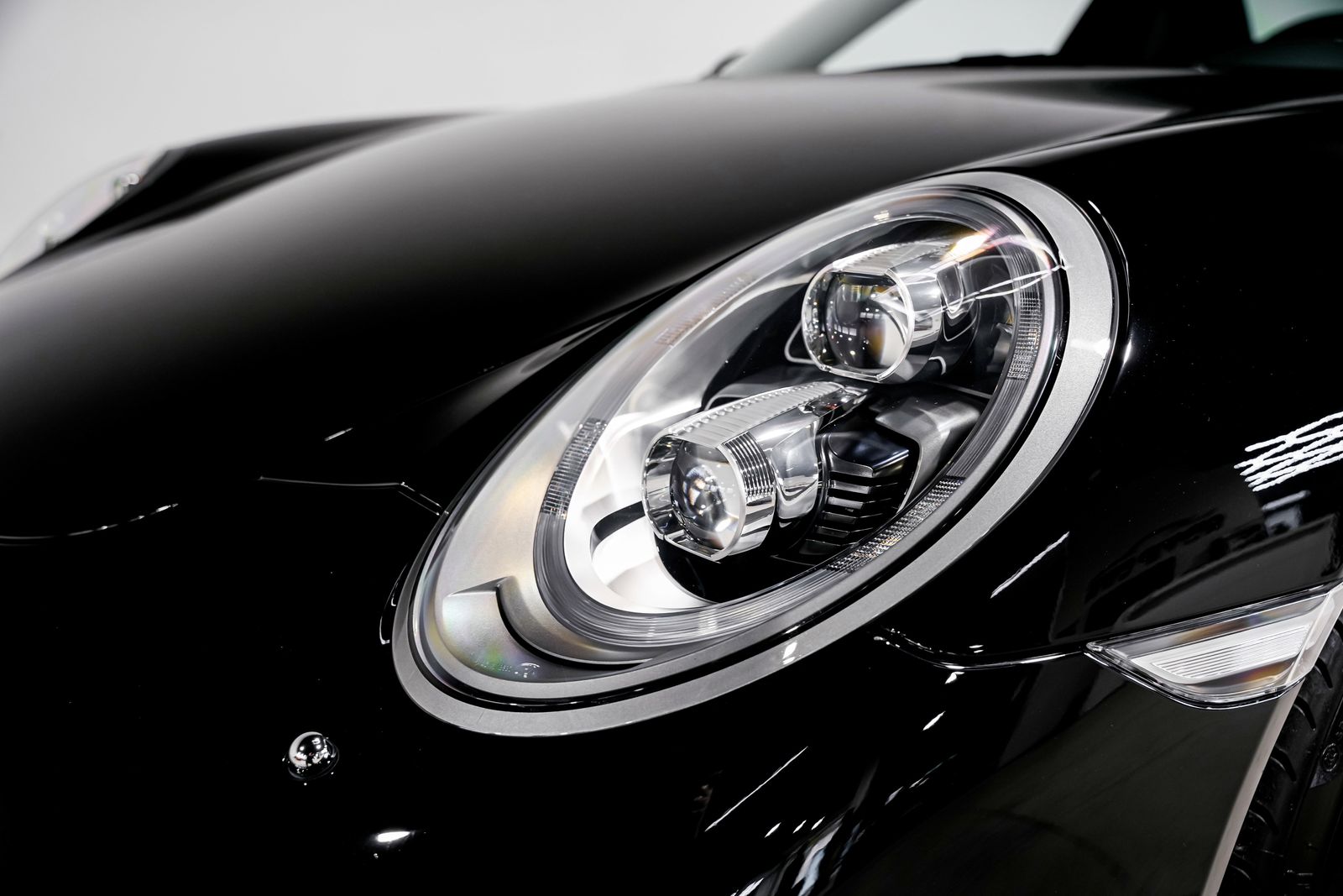 2014 Porsche 911 Targa 4S — photo 34