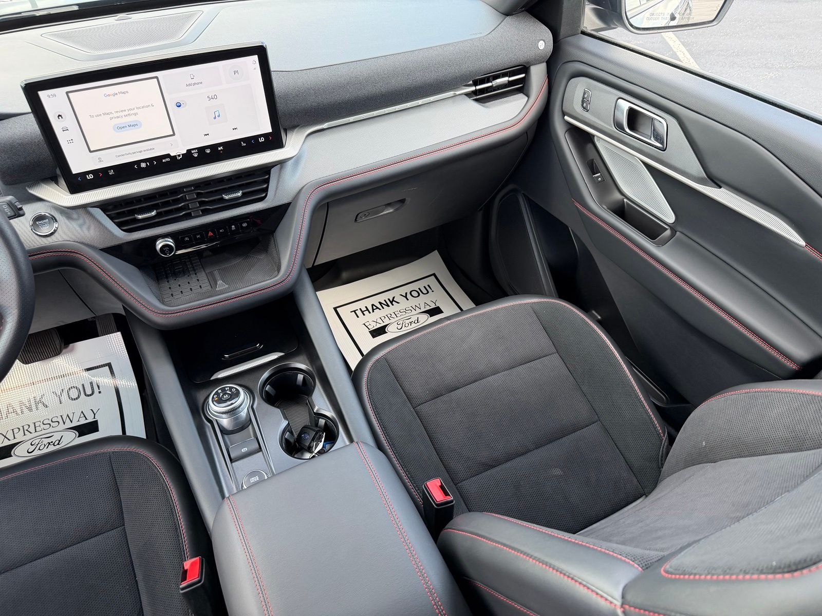 2025 Ford Explorer image 18