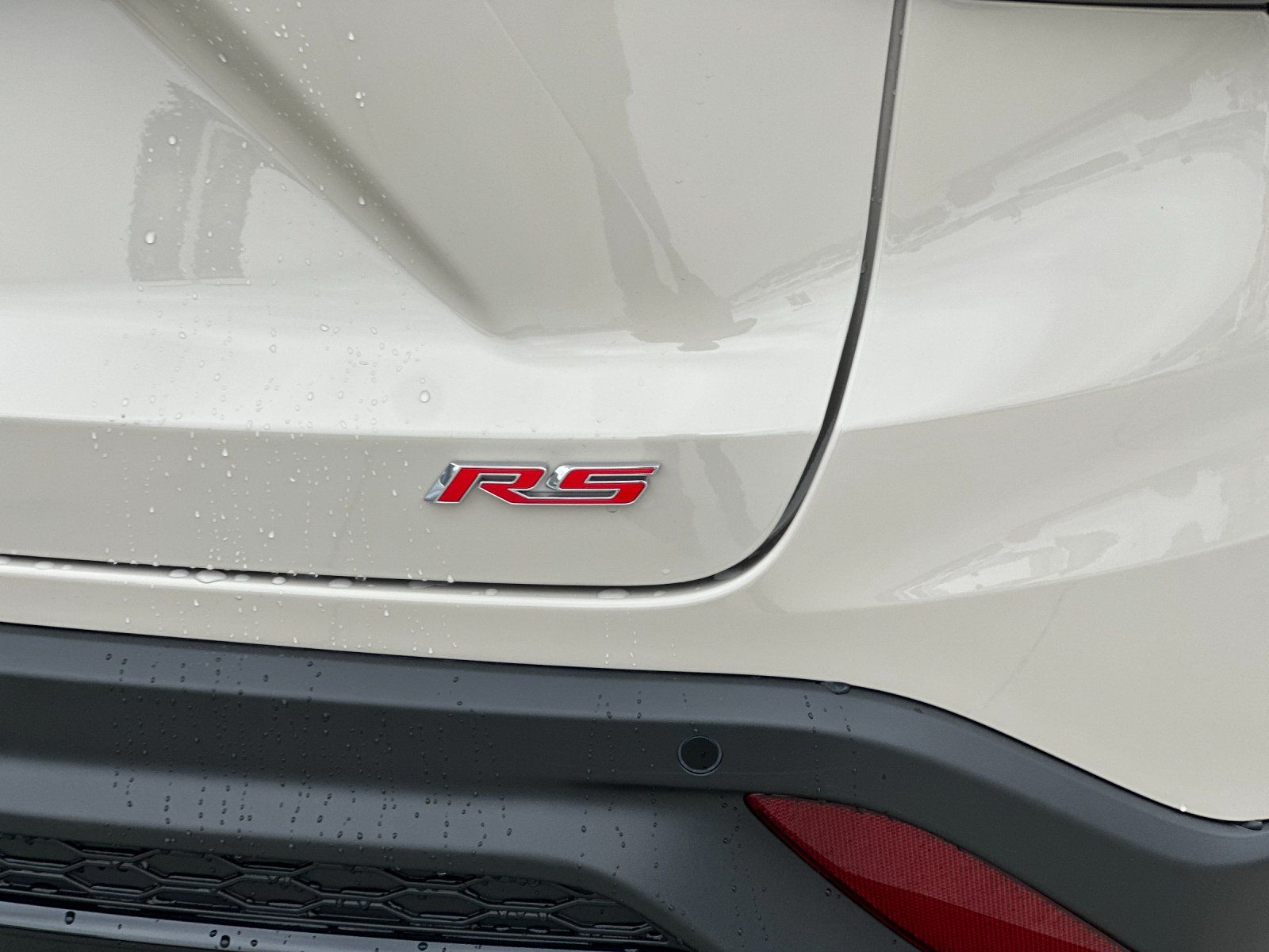 New 2026 White Chevrolet 1RS image 26