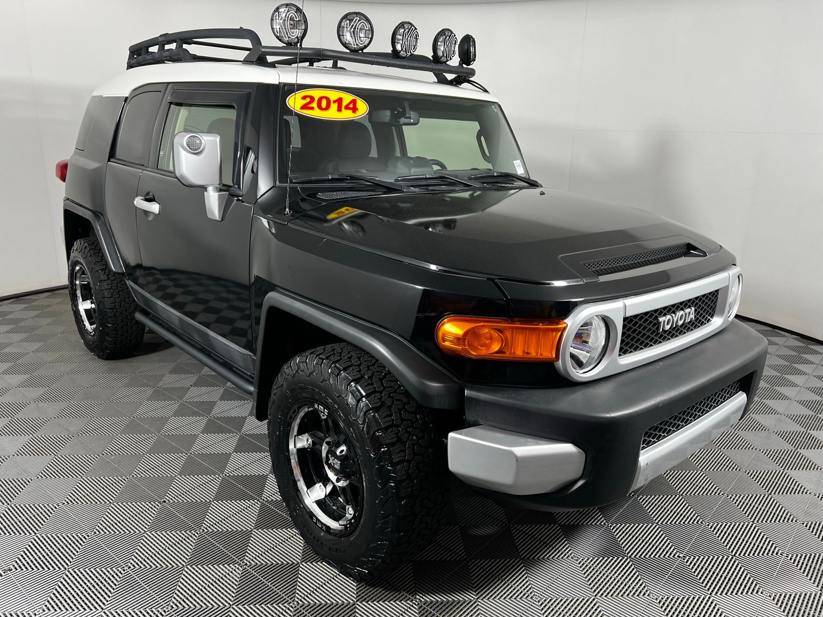 2014 Toyota FJ Cruiser Base 3