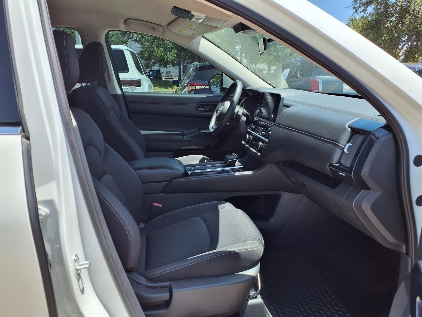 2024 Nissan Pathfinder SV White at Westside Lexus