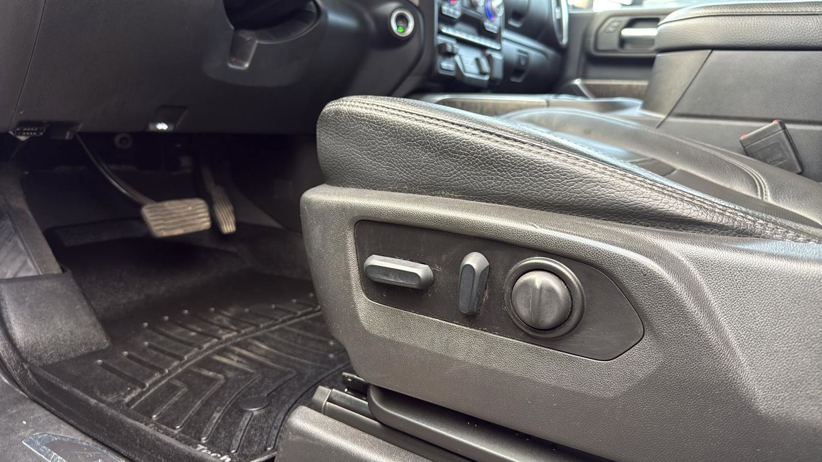 Used Car 2022 Gmc Sierra 2500hd  Denali For Sale Under $60,000 In Austin, Texas