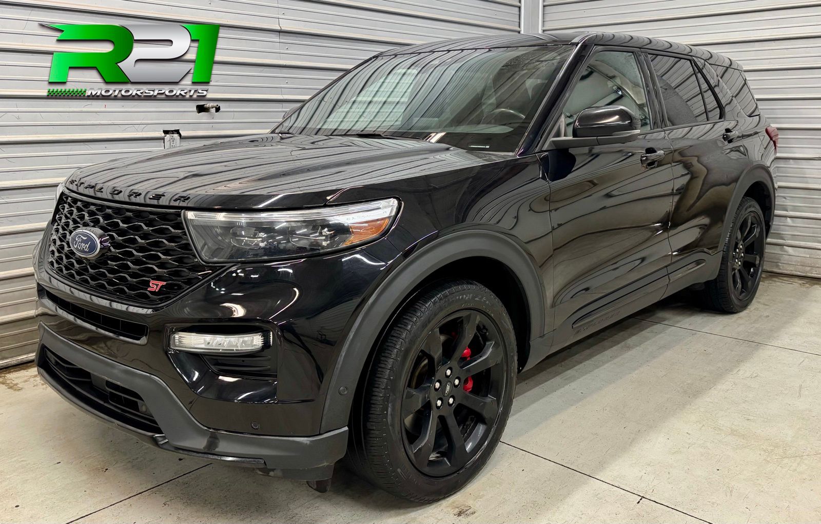2021 Ford Explorer ST 4WD's photo