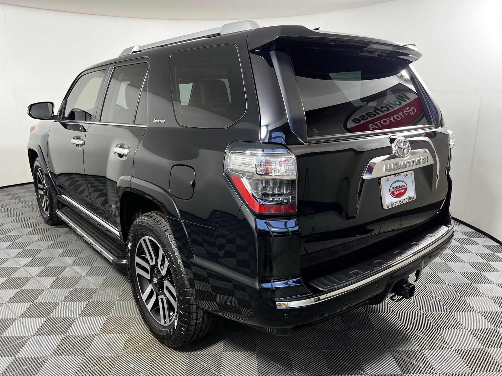 2023 Toyota 4Runner Limited 7