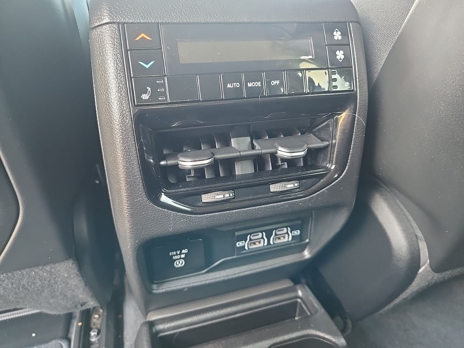 2023 Jeep Grand Cherokee L Limited - Photo 32