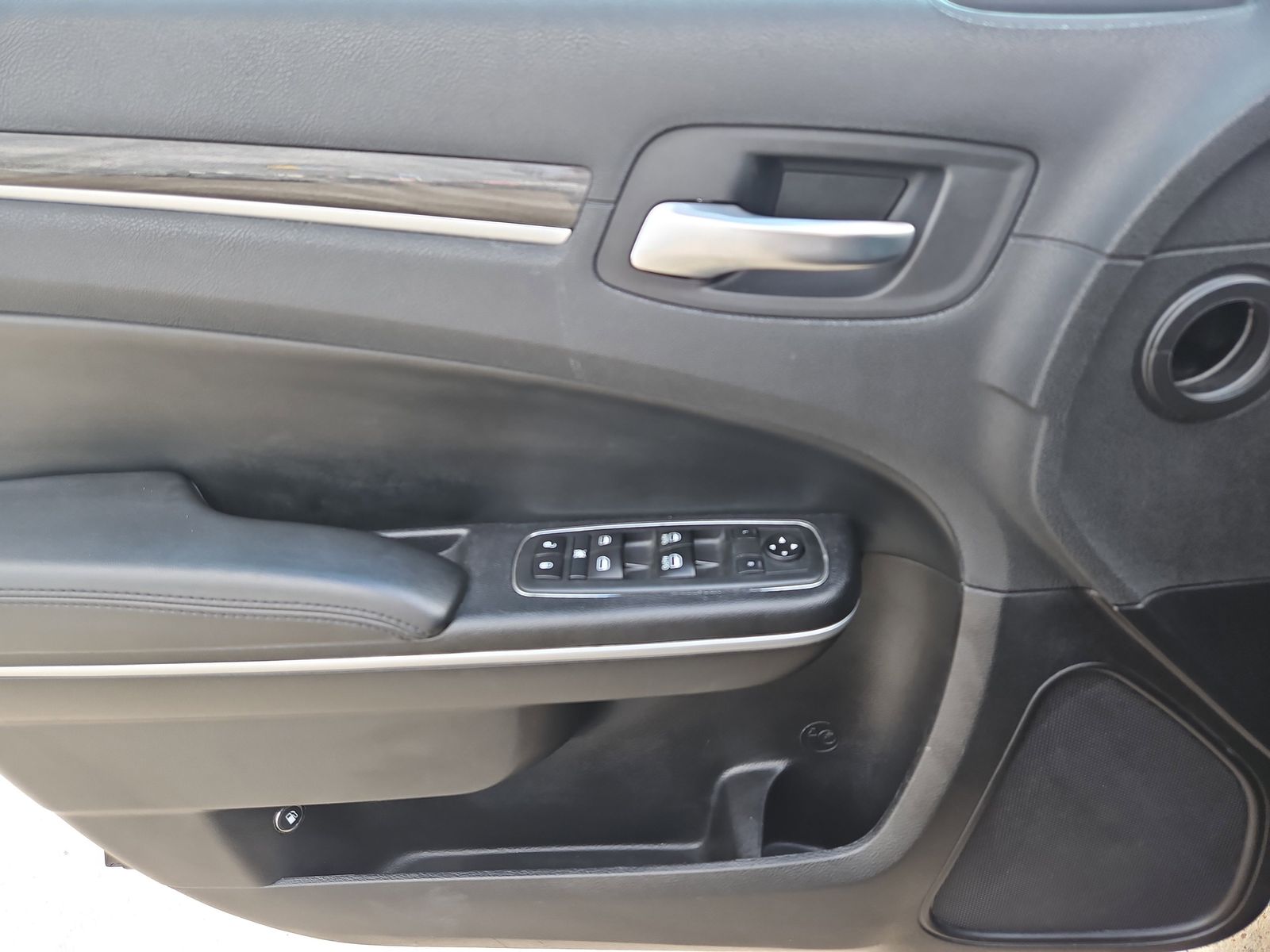 2019 Chrysler 300 Touring Black at Bayway Cadillac of The Woodlands