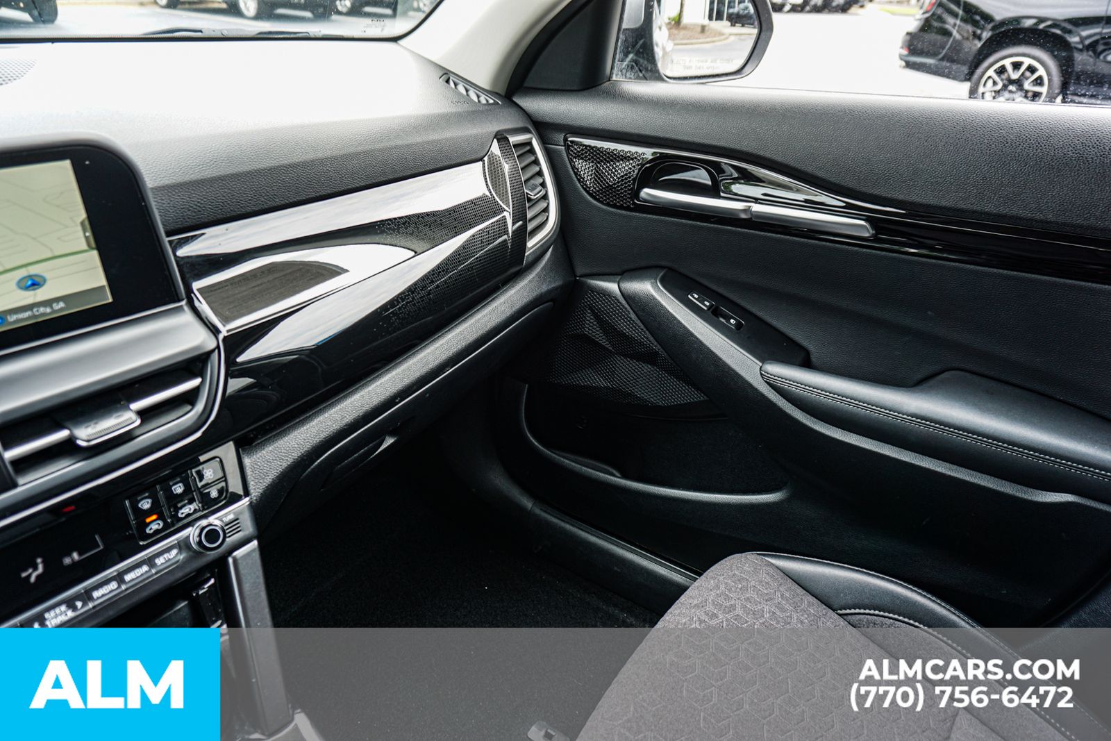 Used 2025 Gray Kia S image 43