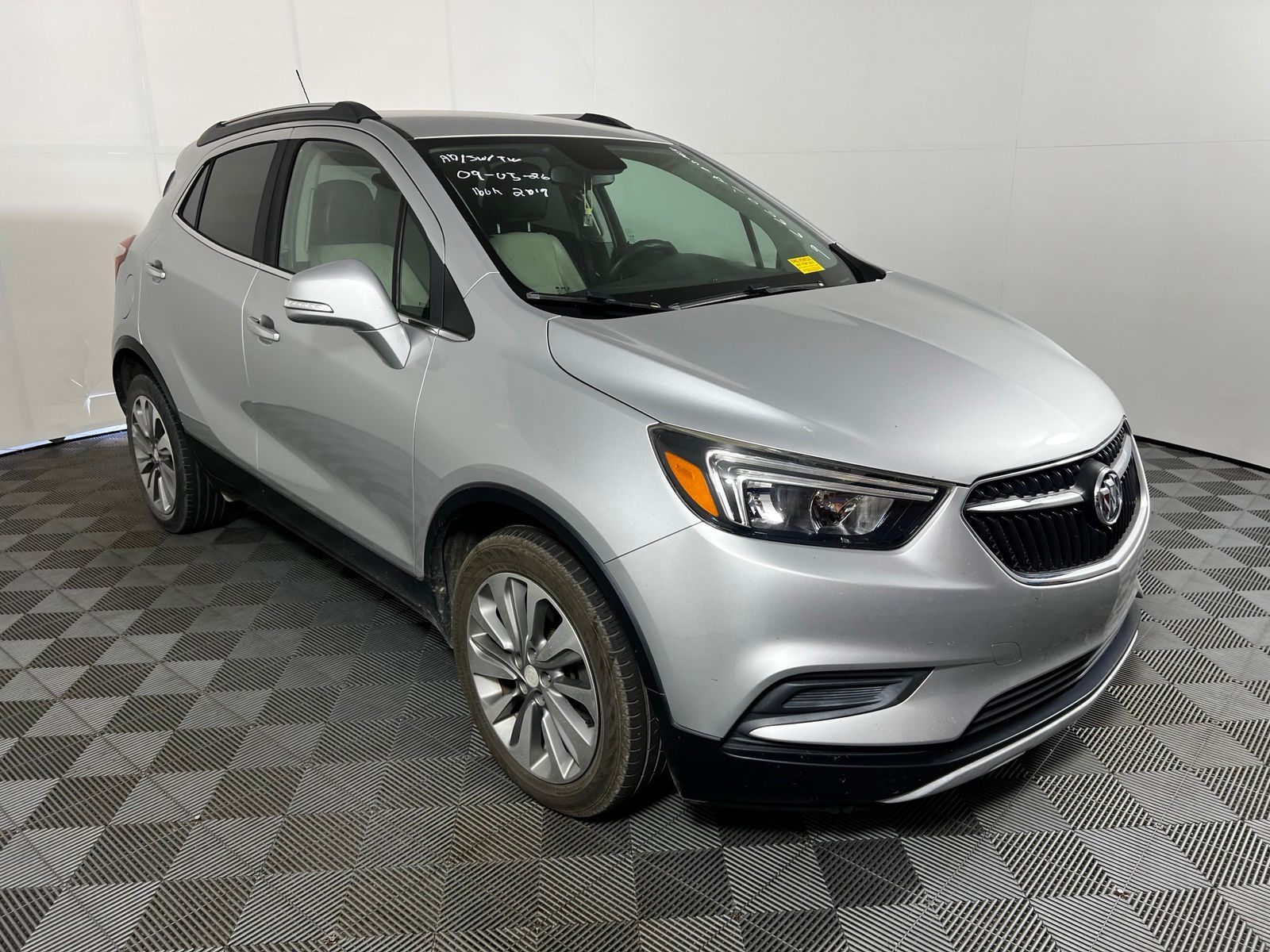Thumbnail: 2019 Buick Encore - 3