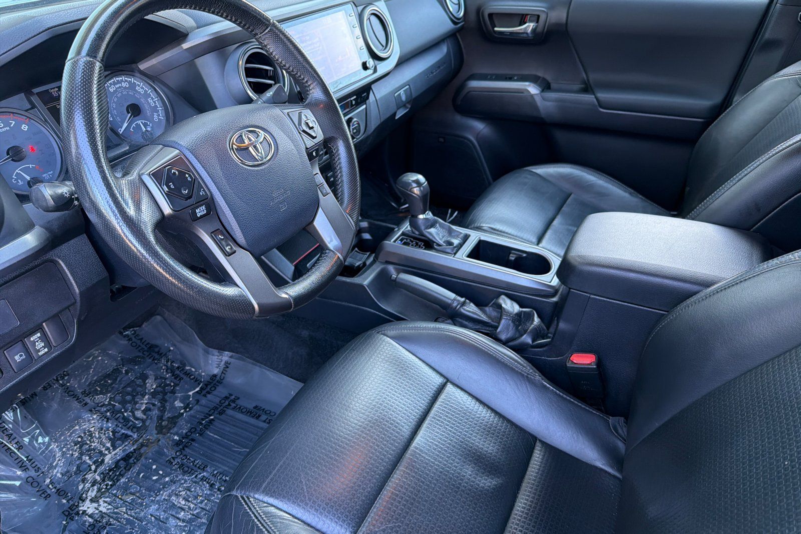 View vehicle photo 7