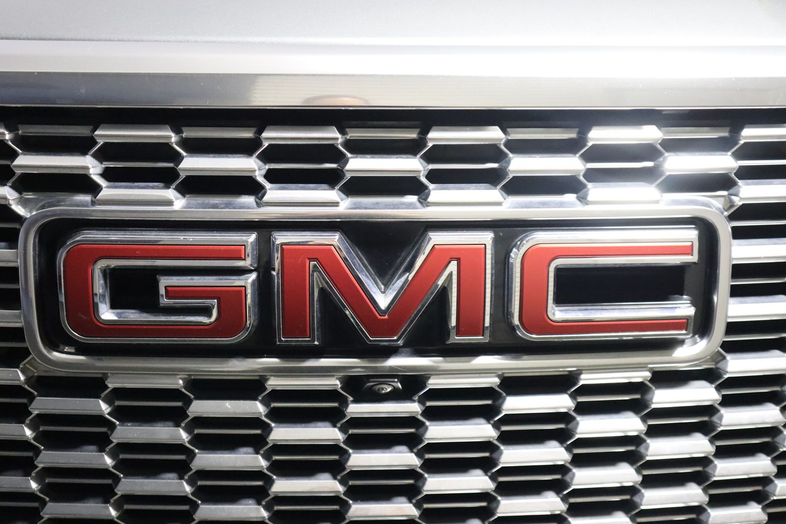 2023 GMC Yukon XL Denali photo