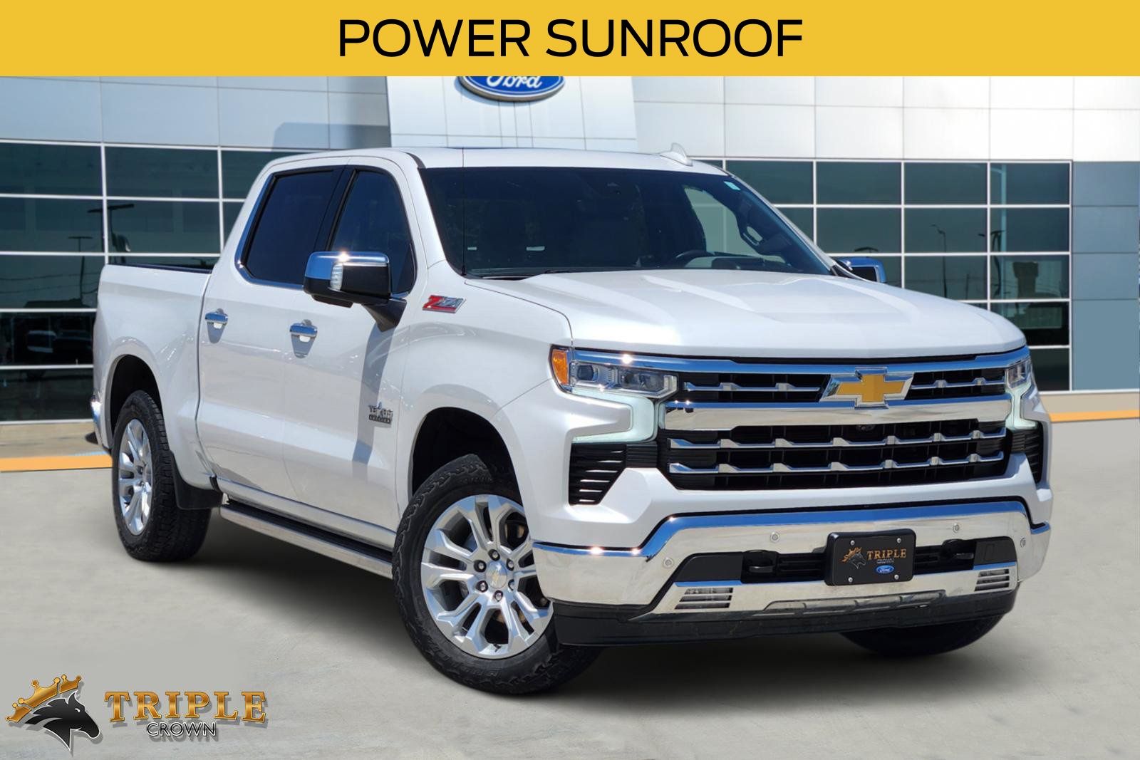  2022 Chevrolet Silverado 1500 LTZ Crew Cab 4WD   