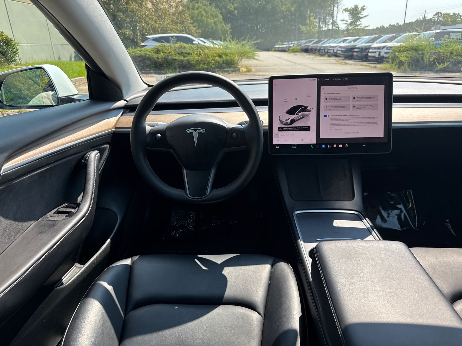 Used 2023 Pearl White Multi-Coat Tesla Base image 23