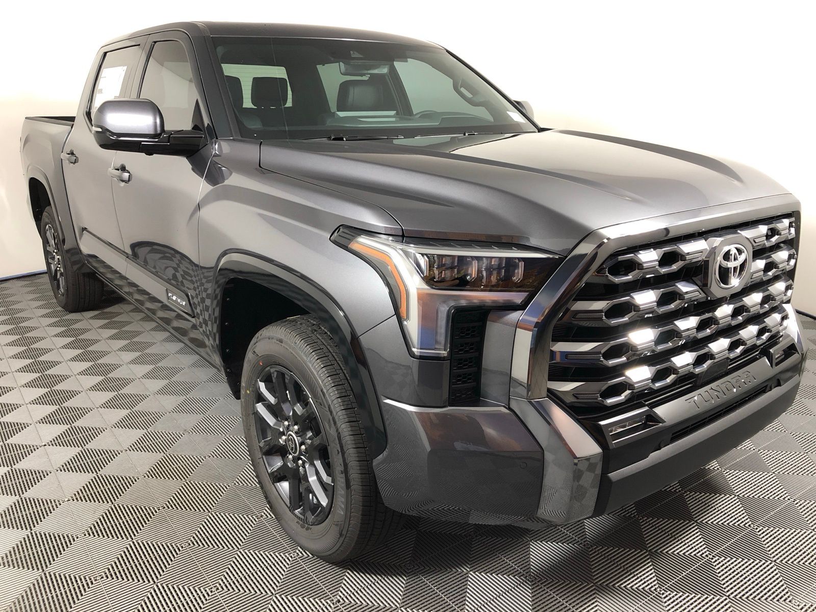 2025 Toyota Tundra Platinum 3