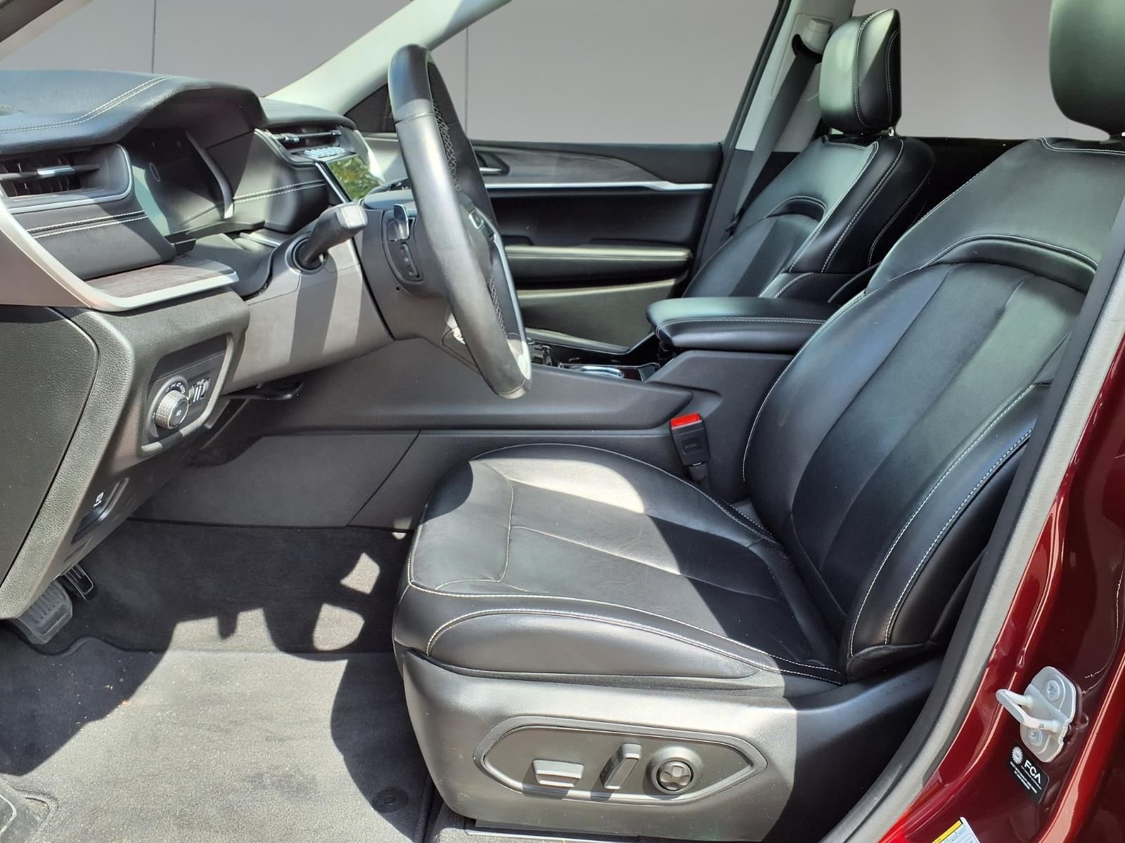 2021 Jeep Grand Cherokee L Limited Red at Victoria Chrysler Dodge Jeep Ram