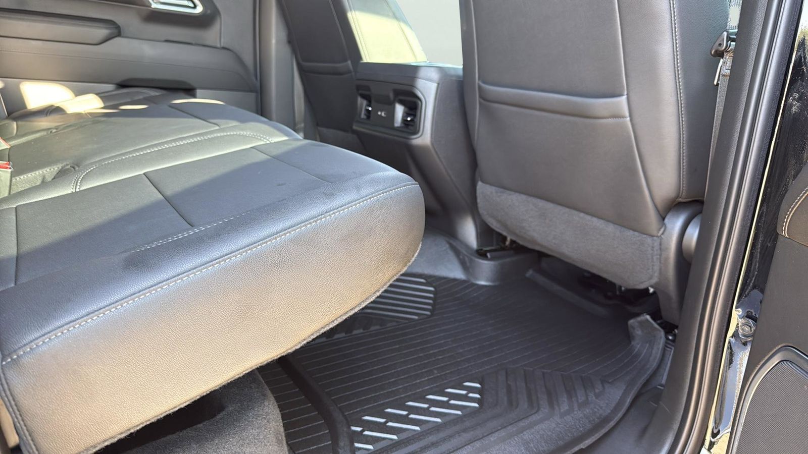 Used Car 2022 Chevrolet Silverado 1500  Lt Trail Boss For Sale Under $50,000 In Austin, Texas
