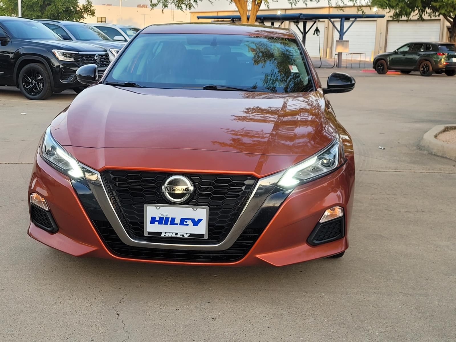 Used 2019 Nissan Altima SR with VIN 1N4BL4CV9KC234174 for sale in Arlington, TX