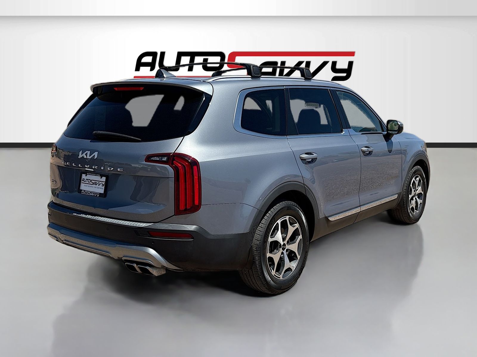 Used 2022 Silver Kia EX image 7