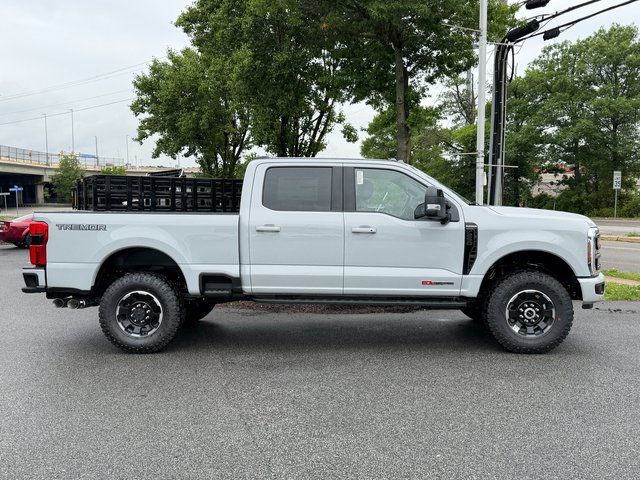New 2026 Avalanche Ford Platinum image 8