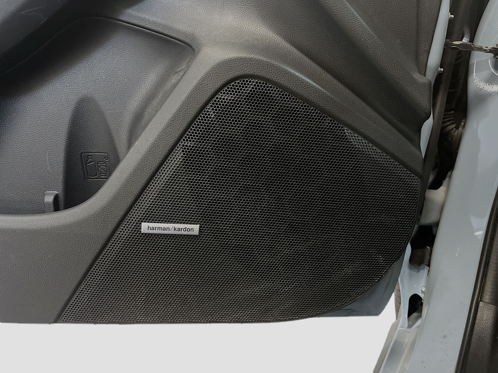 Used 2023 Gray Subaru Limited image 19