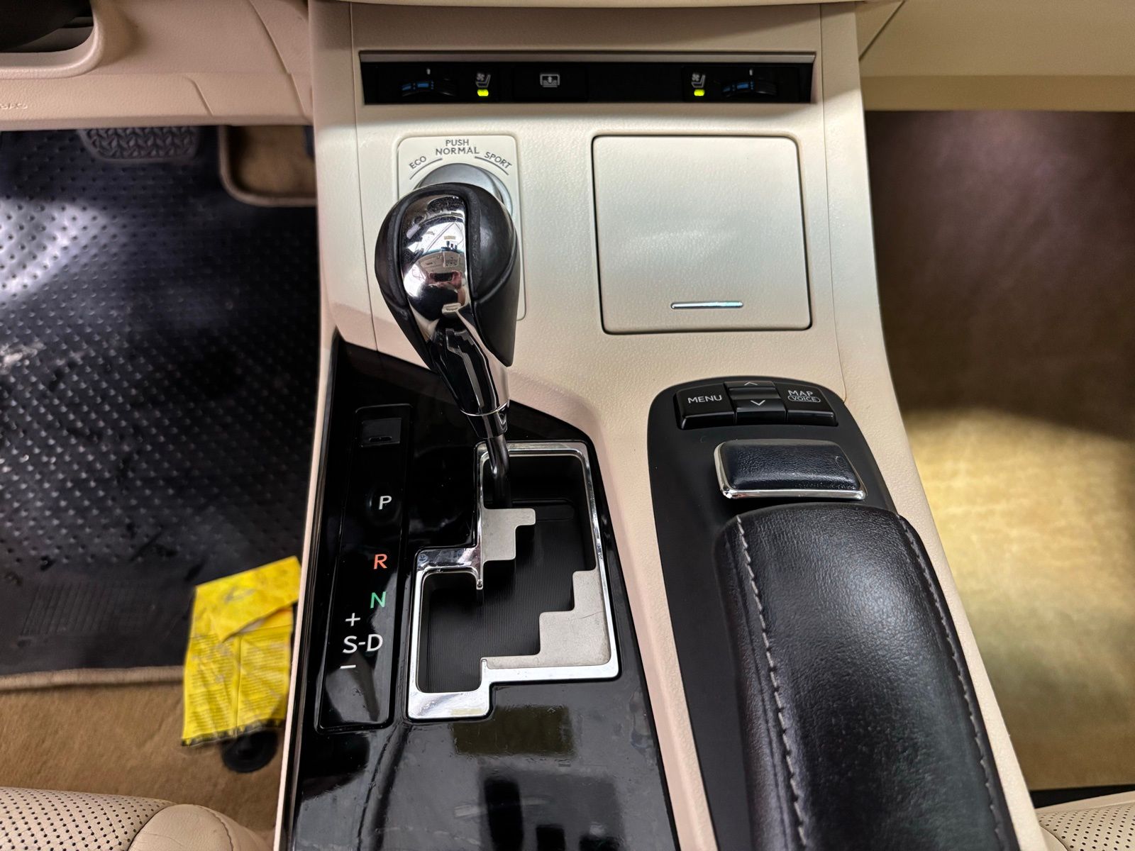 Used Car 2013 Lexus Es  300h For Sale Under $15,000 In Austin, Texas