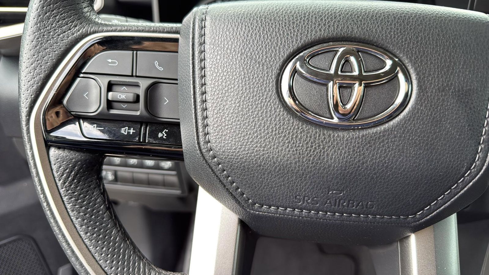 Used Car 2023 Toyota Tundra  Sr5 For Sale Under $50,000 In Austin, Texas