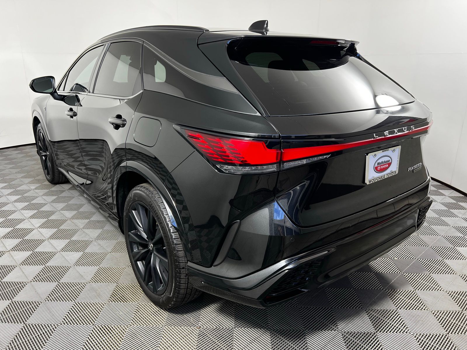 Thumbnail: 2024 Lexus RX - 7